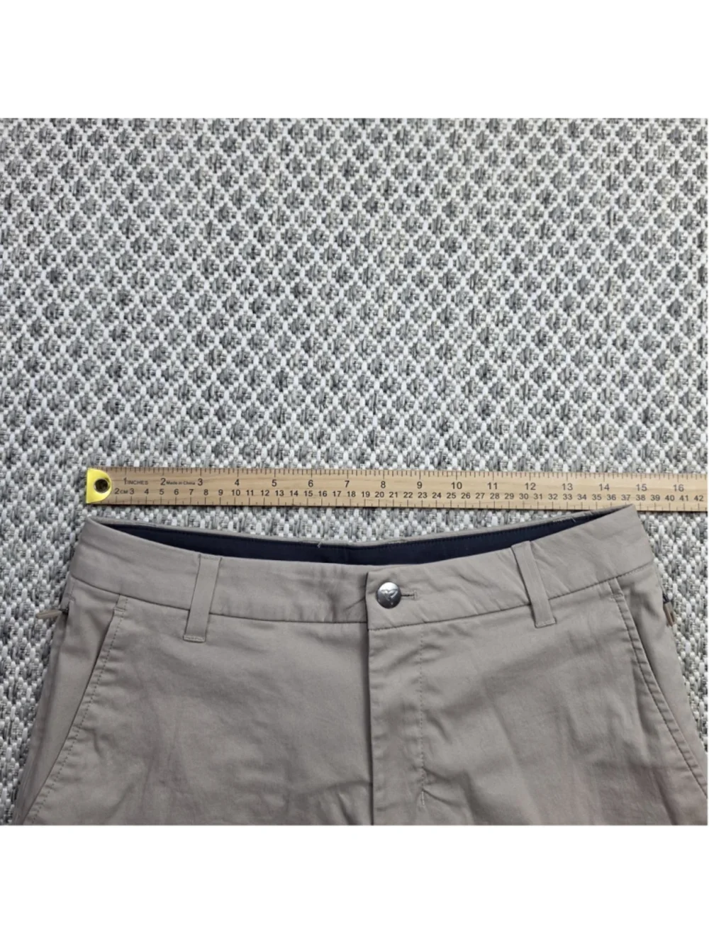 Birddogs Mens 30x32 Khaki Stretch Performance Golf Pants Slim Fit Chino